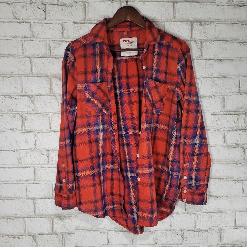 Mossimo Supply Co plaid print‎ button down